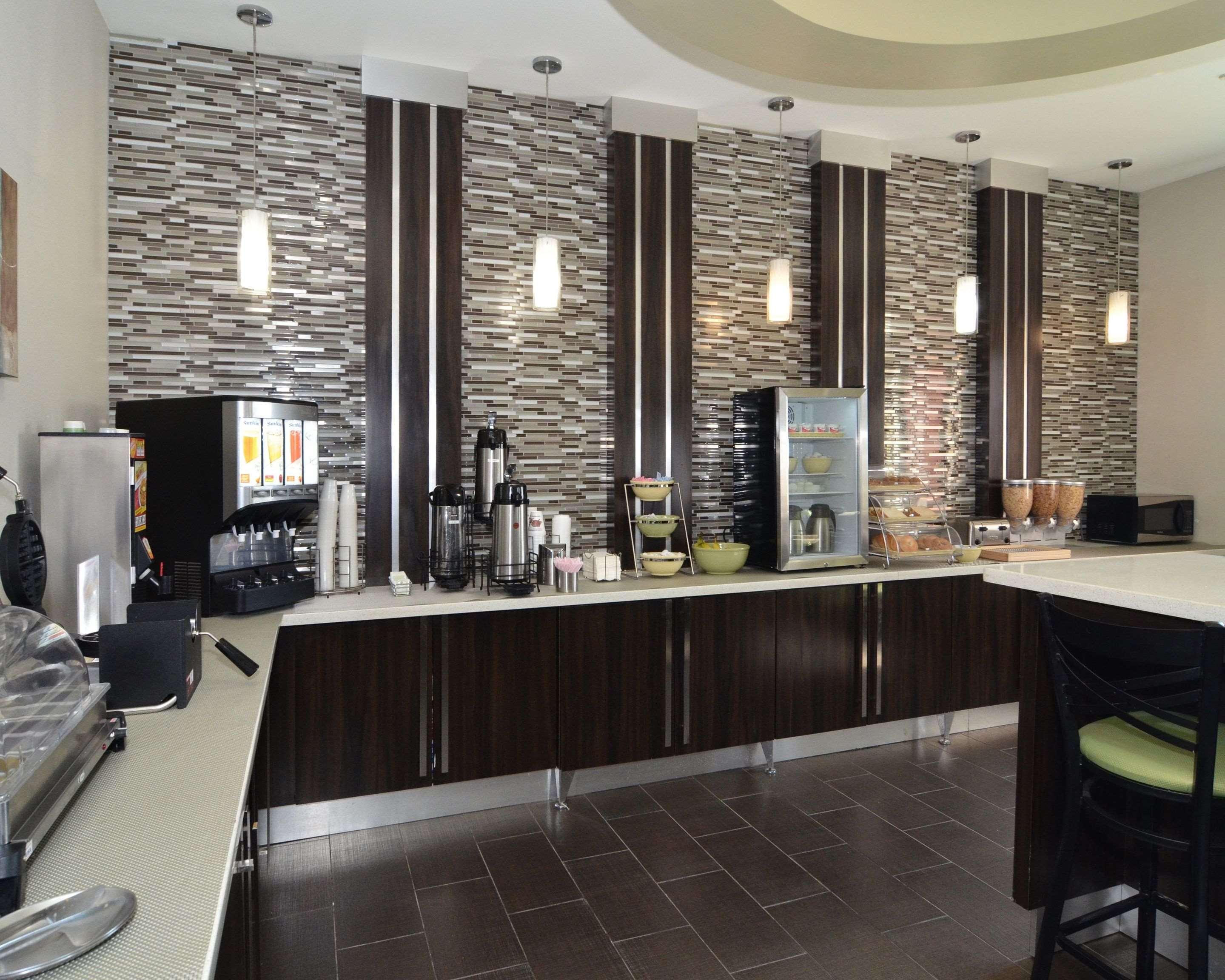 Quality Inn & Suites Kenedy - Karnes City Екстер'єр фото