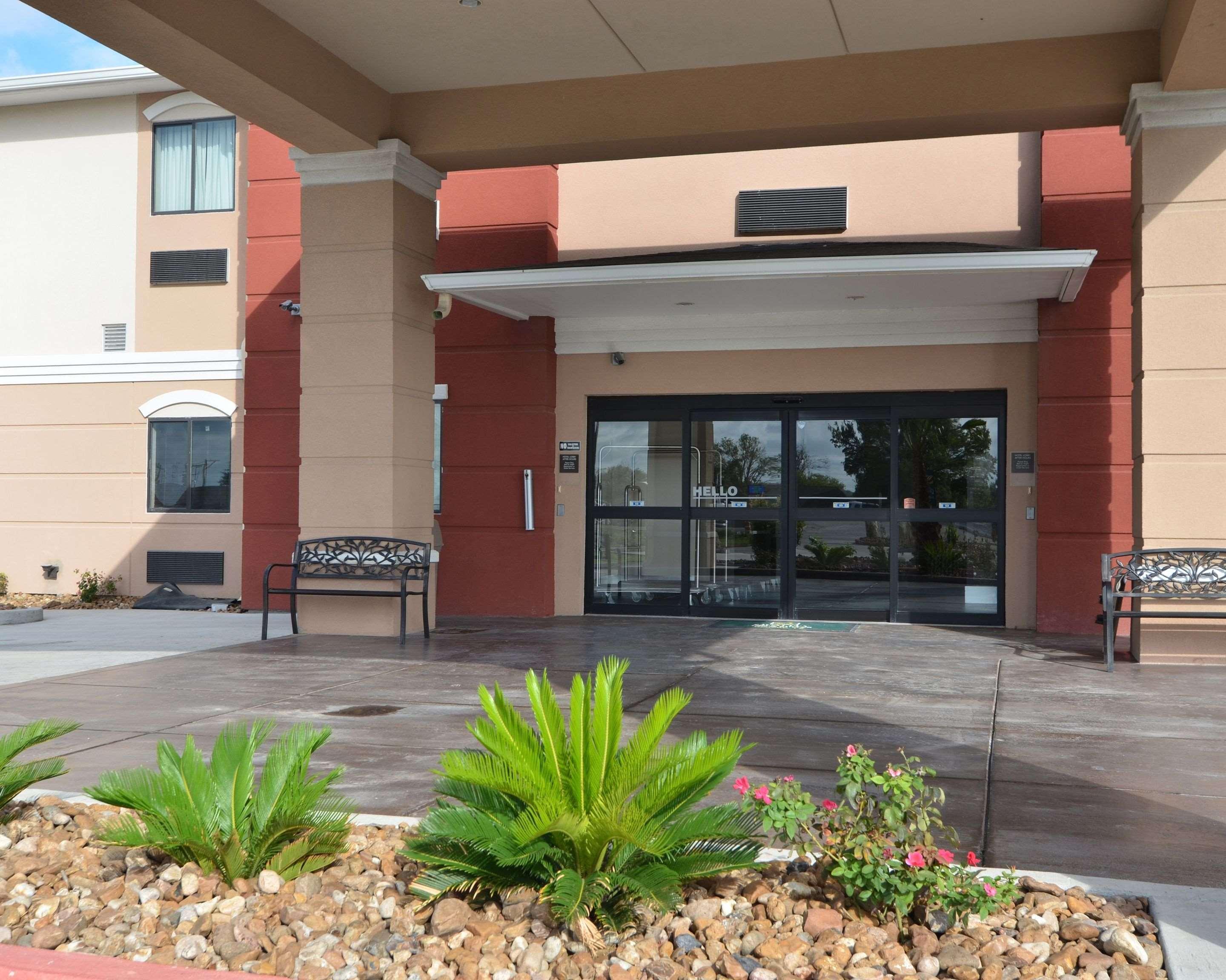 Quality Inn & Suites Kenedy - Karnes City Екстер'єр фото