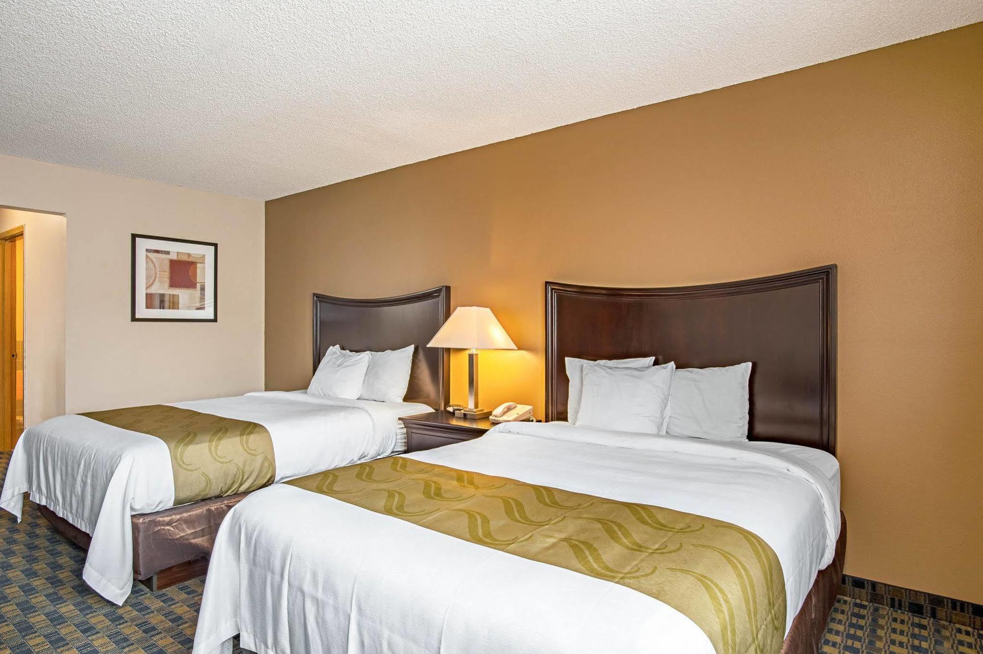 Quality Inn & Suites Kenedy - Karnes City Екстер'єр фото